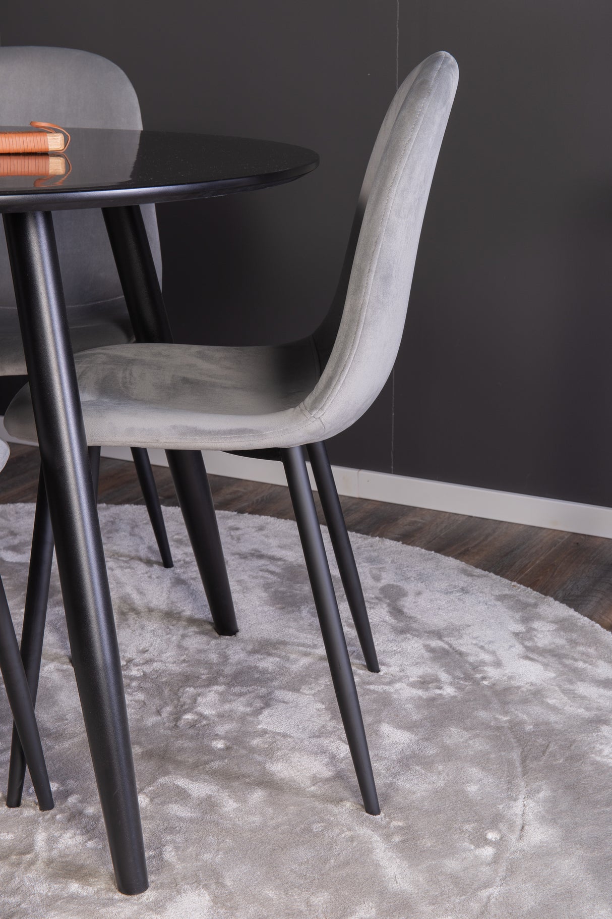 Conjunto de mesas y sillas para comedor 250440