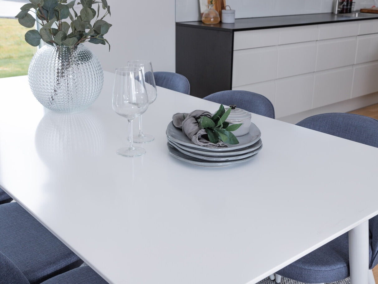 Conjunto de mesas y sillas para comedor 424761