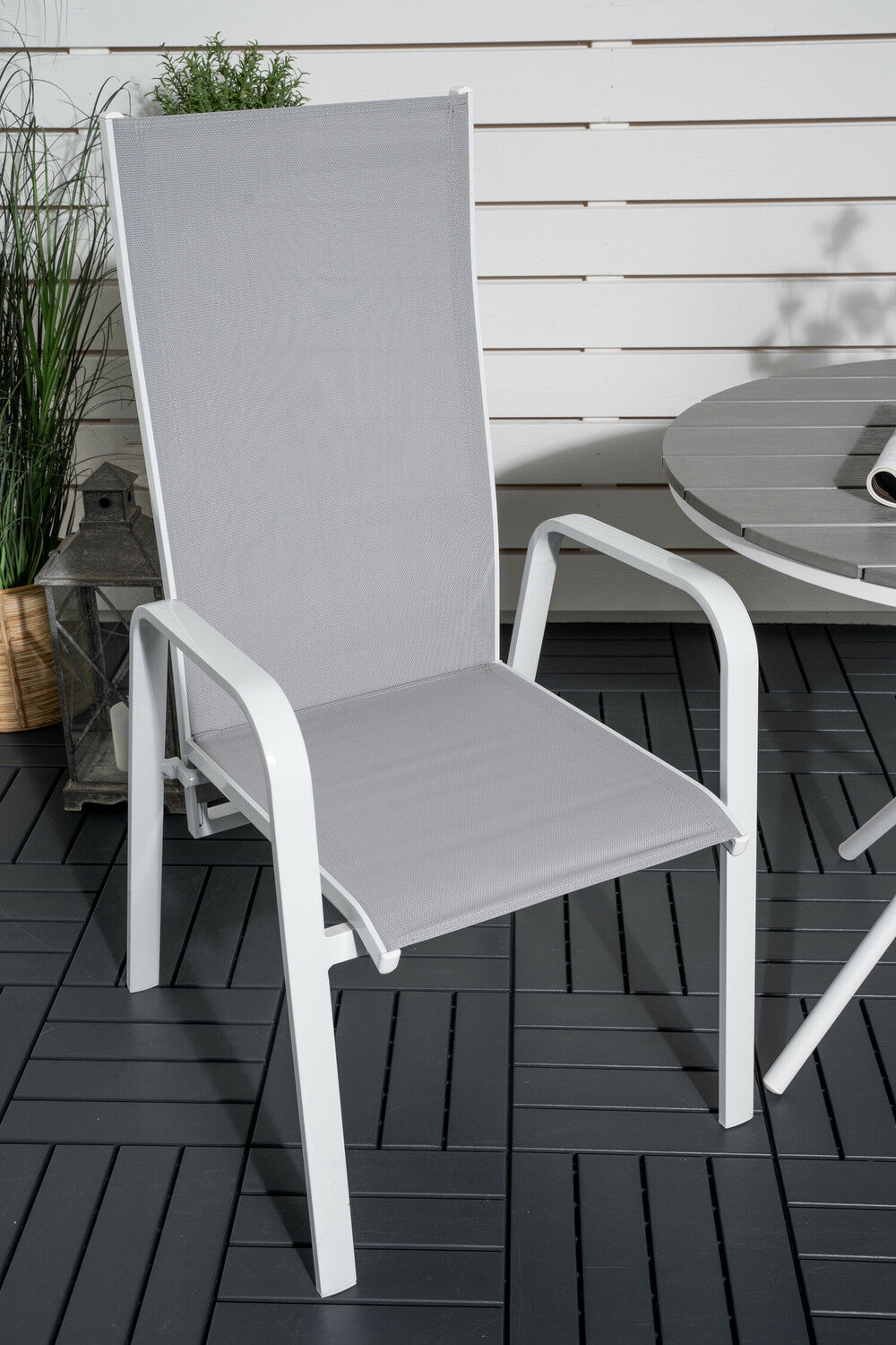 Conjunto de mesa y sillas 422057
