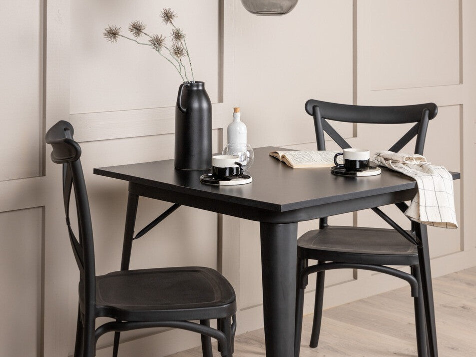 Conjunto de mesas y sillas para comedor 478937