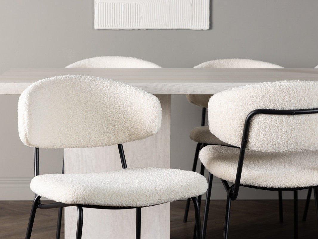 Conjunto de mesas y sillas para comedor 573952