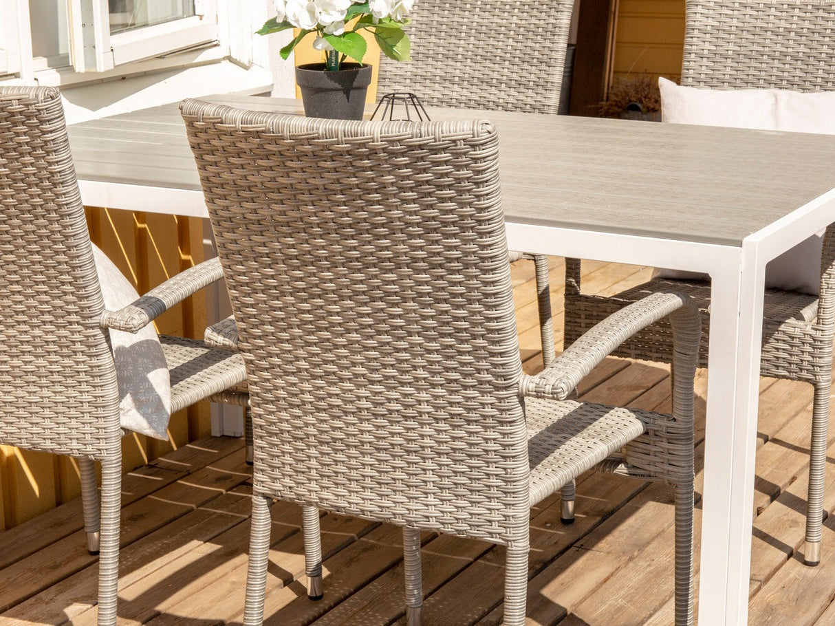 Conjunto de mesa y sillas 576864