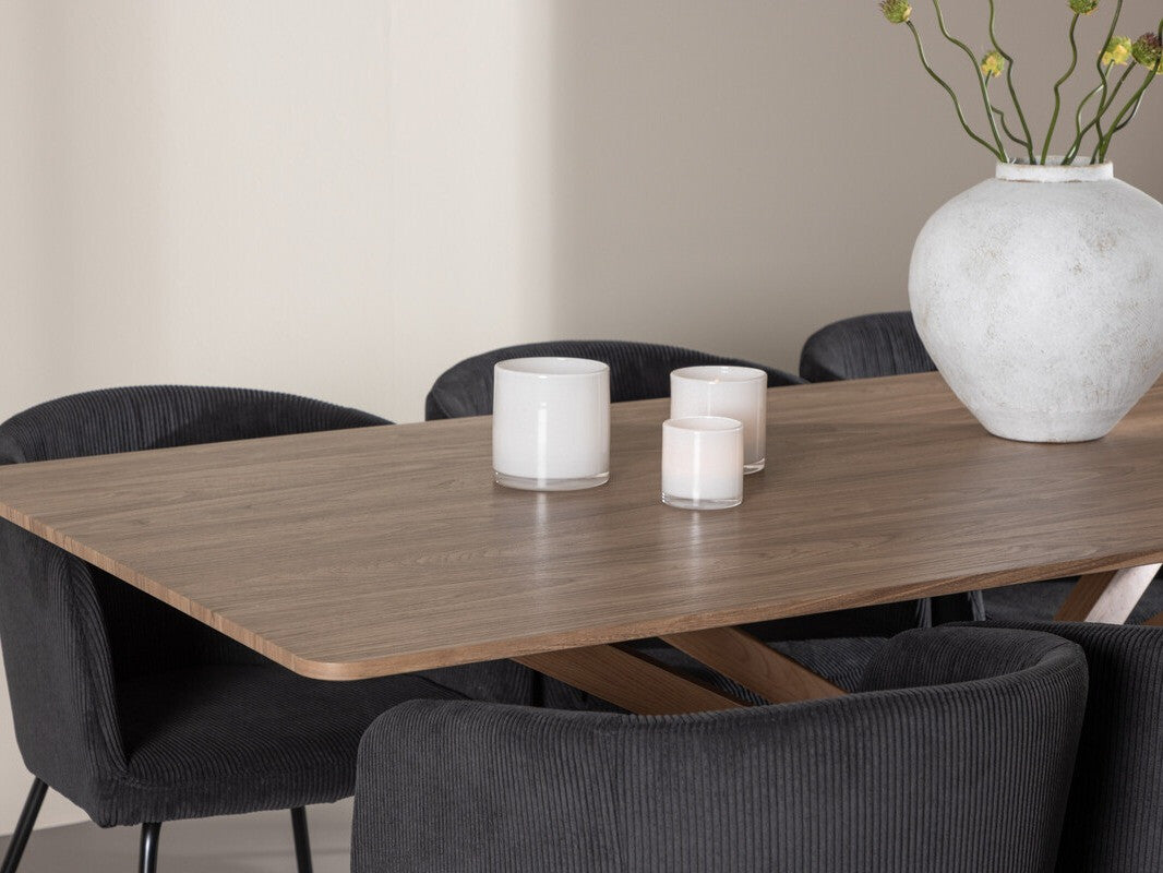 Conjunto de mesas y sillas para comedor 577452