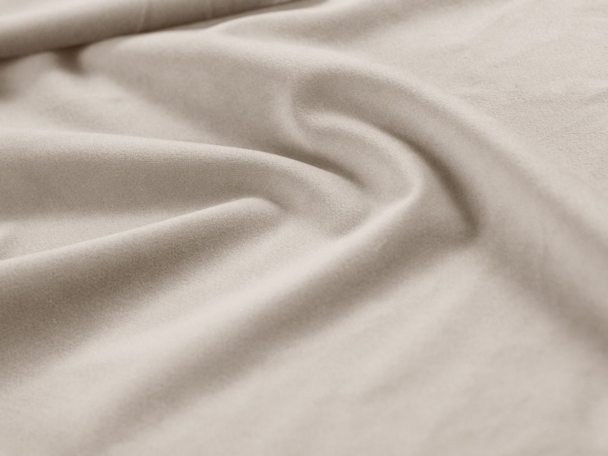 Cama 640736