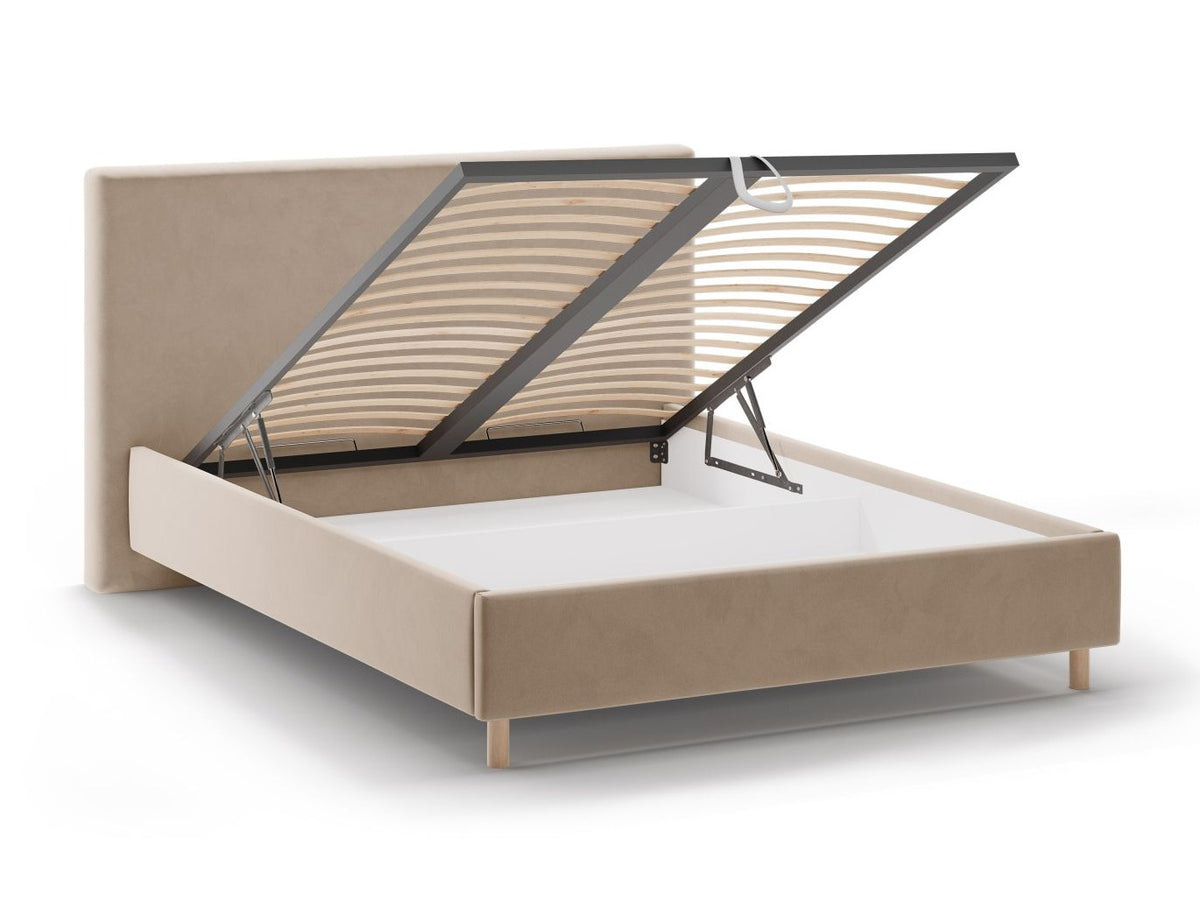 Cama 640736