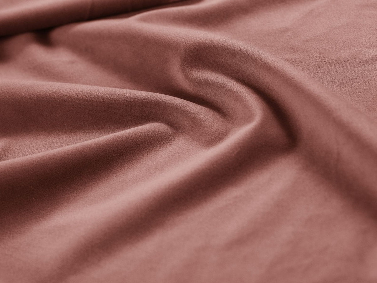 Cama 640736