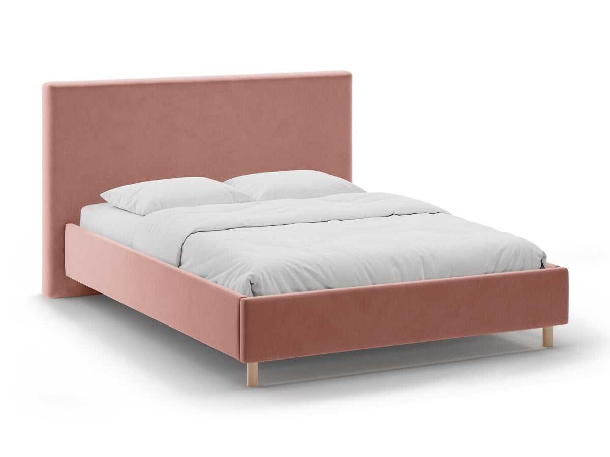 Cama 640736