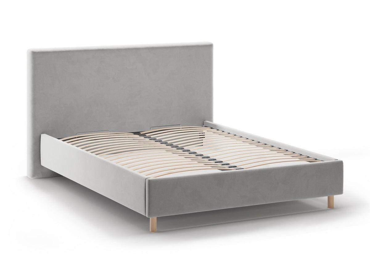 Cama 640736