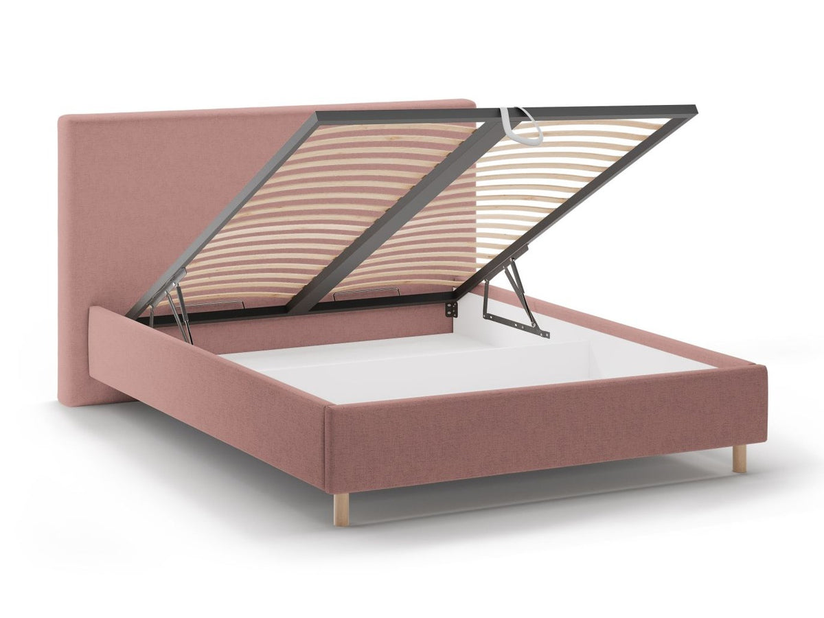 Cama 640736