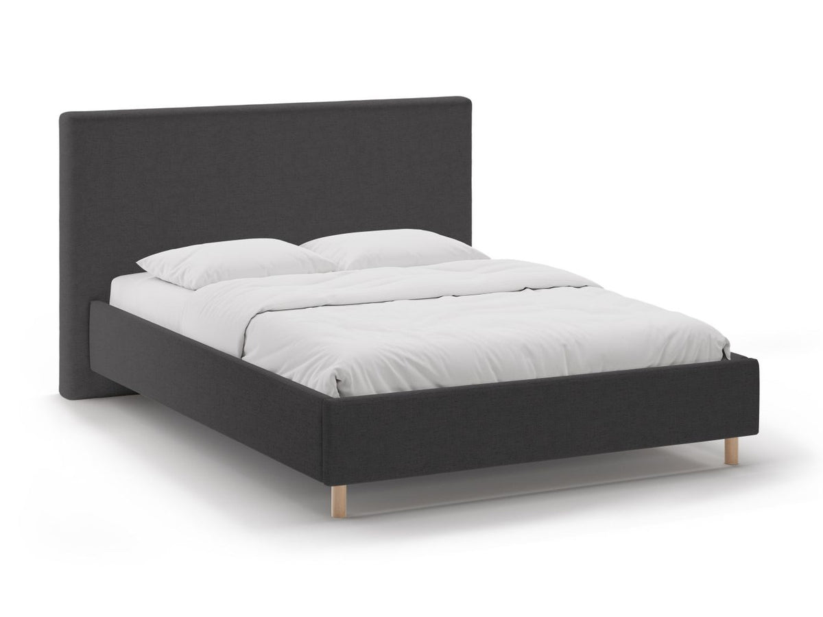 Cama 640736