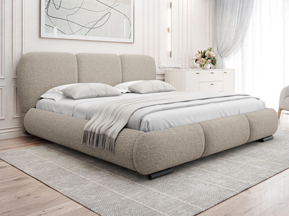 Cama 637854 4772308