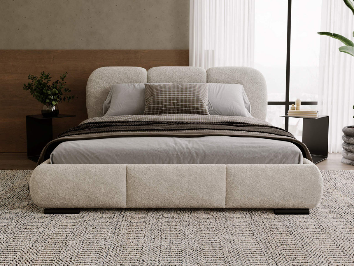 Cama 637854 4772318