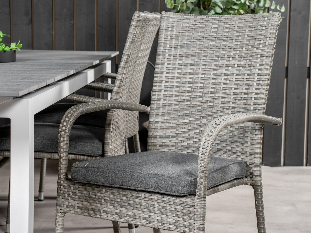 Conjunto de mesa y sillas 660086