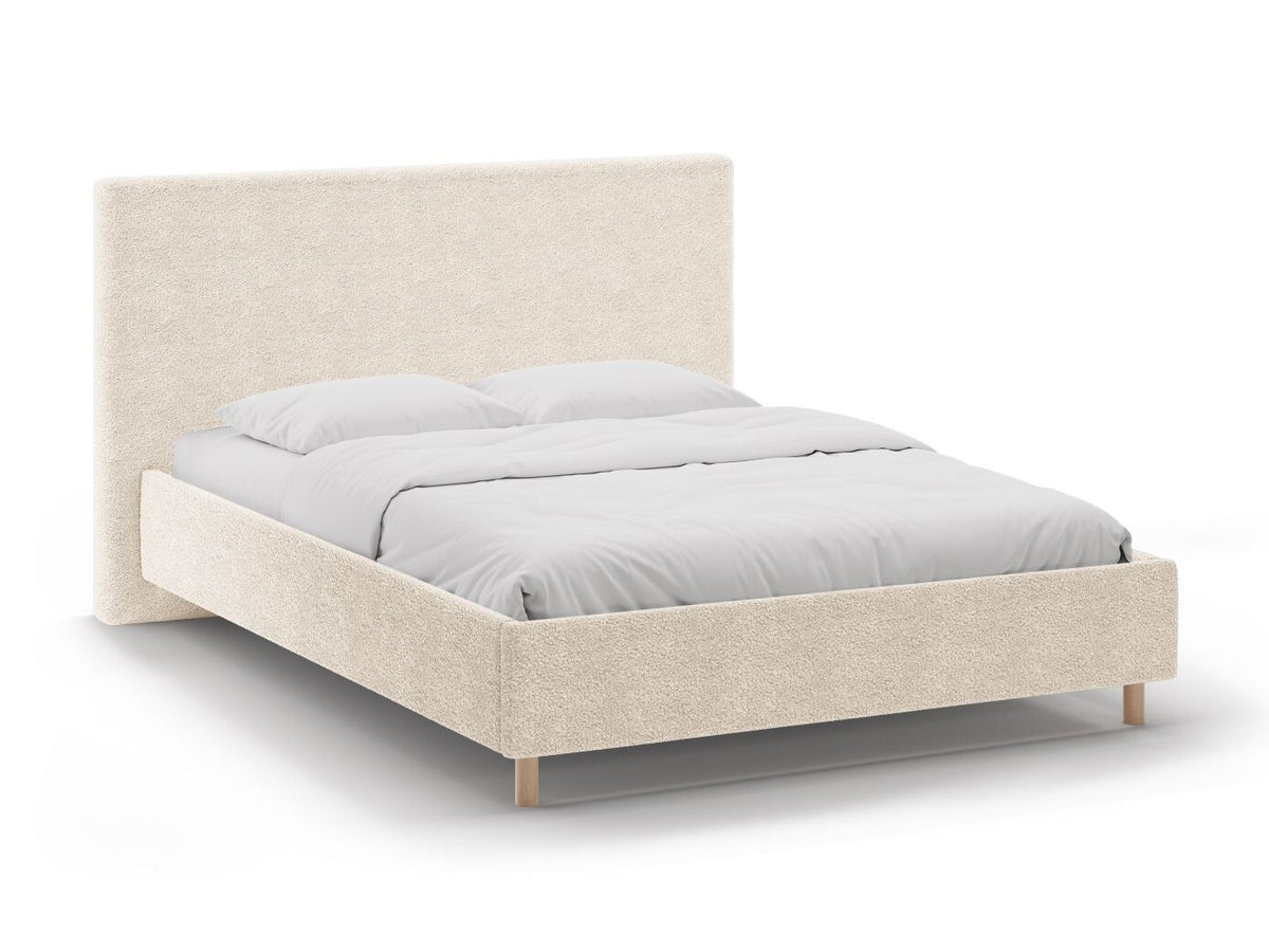 Cama 640736