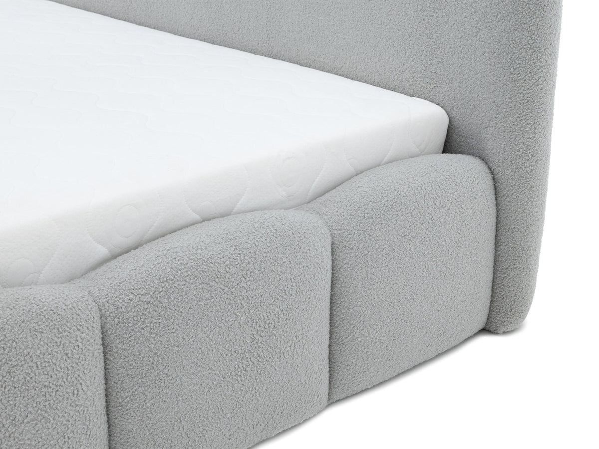Cama 682600