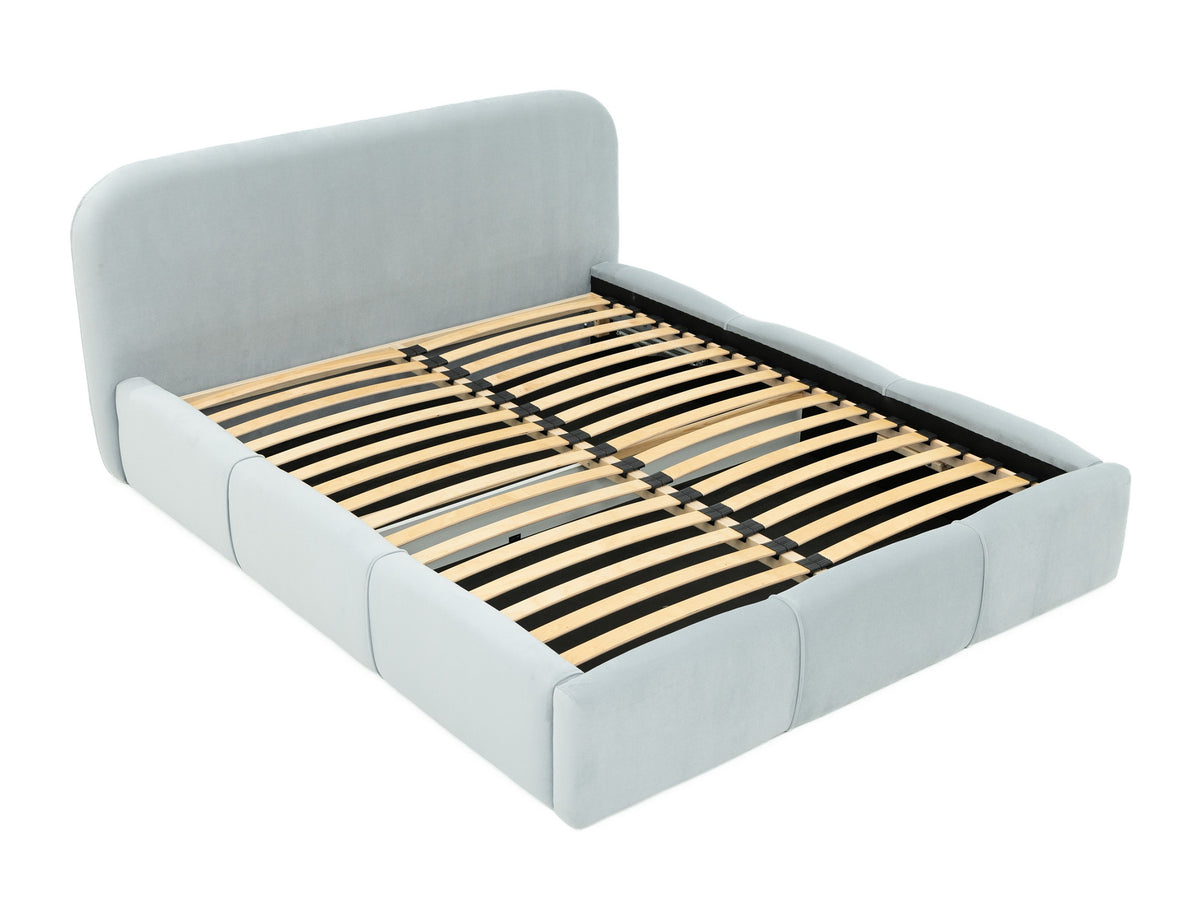 Cama 682796