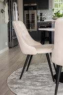 Conjunto de comedor Pratinus