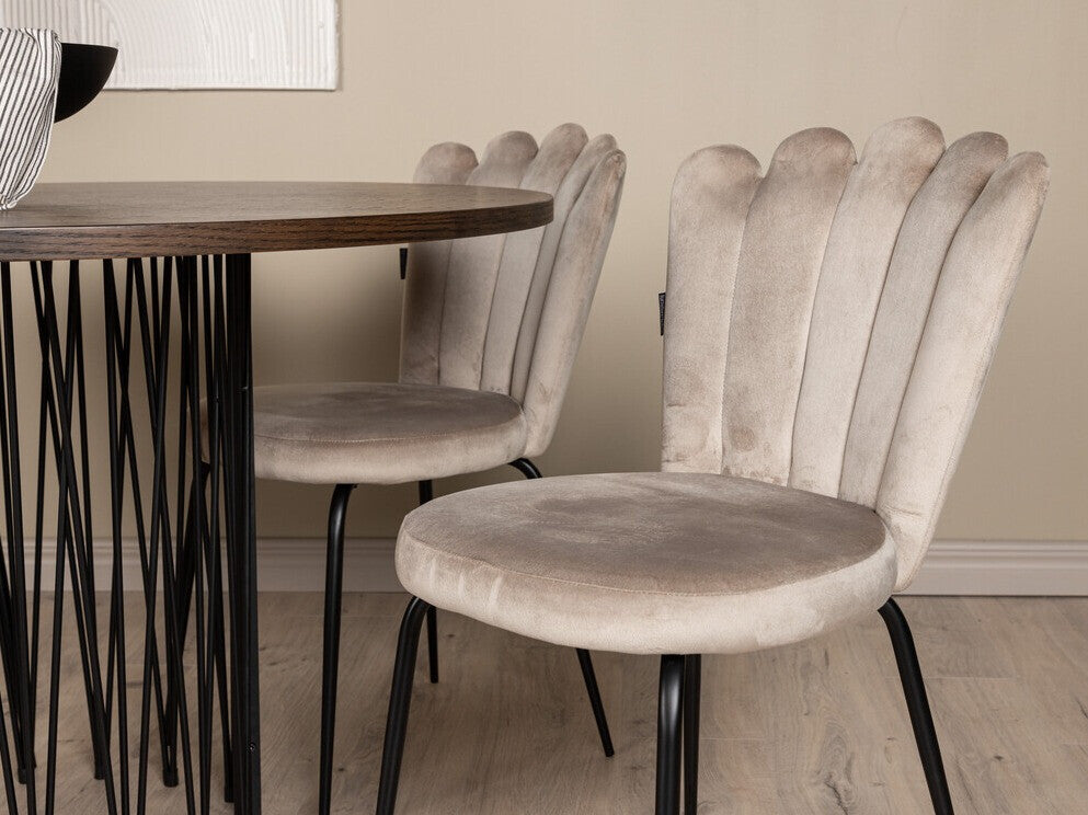Conjunto de mesas y sillas para comedor 479046