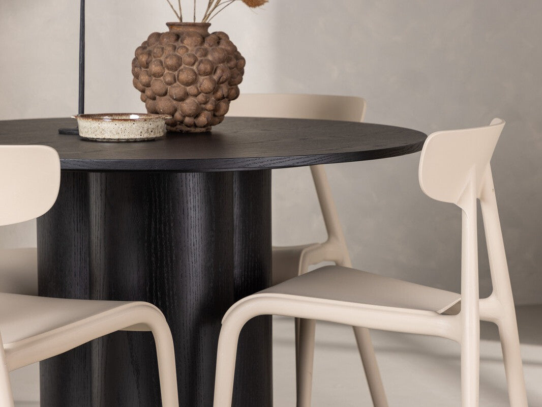 Conjunto de mesas y sillas para comedor 479859