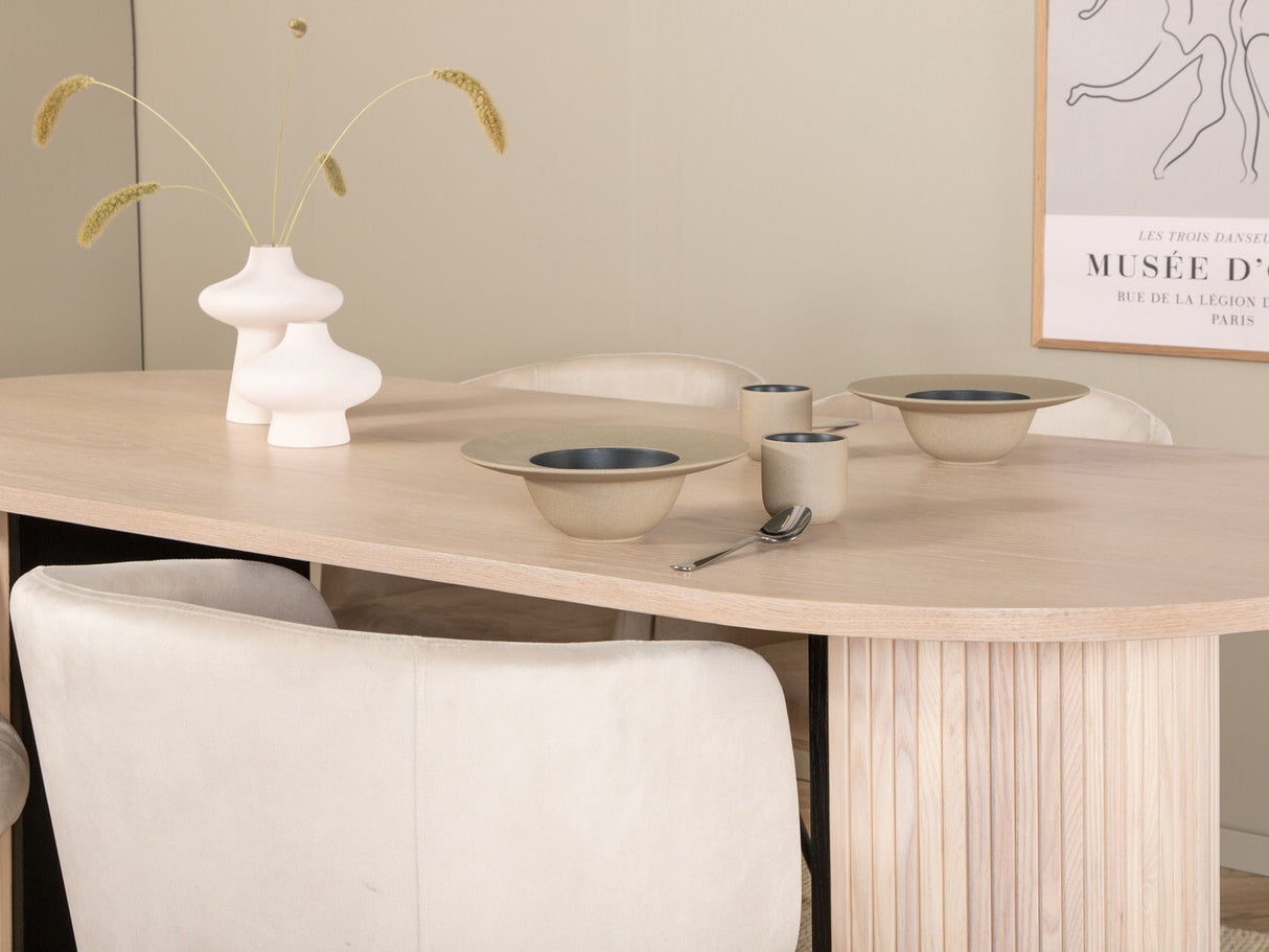 Conjunto de mesas y sillas para comedor 433470