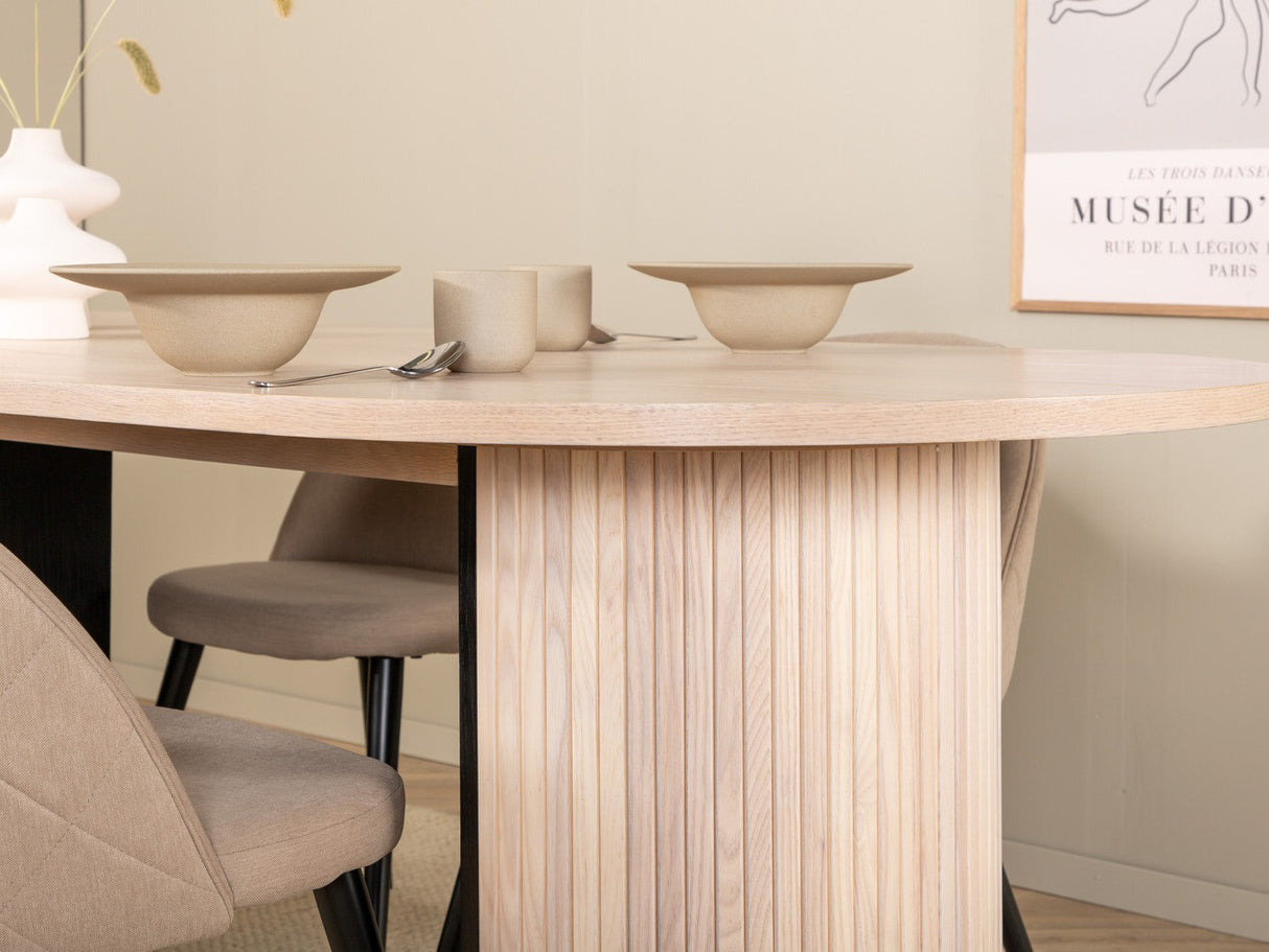 Conjunto de mesas y sillas para comedor 433418