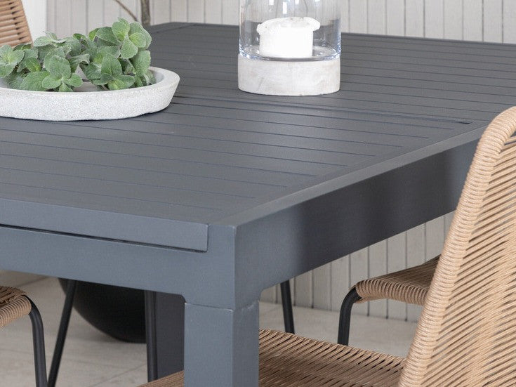 Conjunto de mesa y sillas 489168