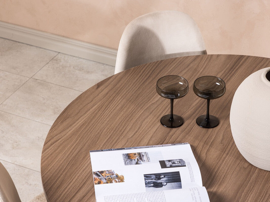 Conjunto de mesas y sillas para comedor 498949