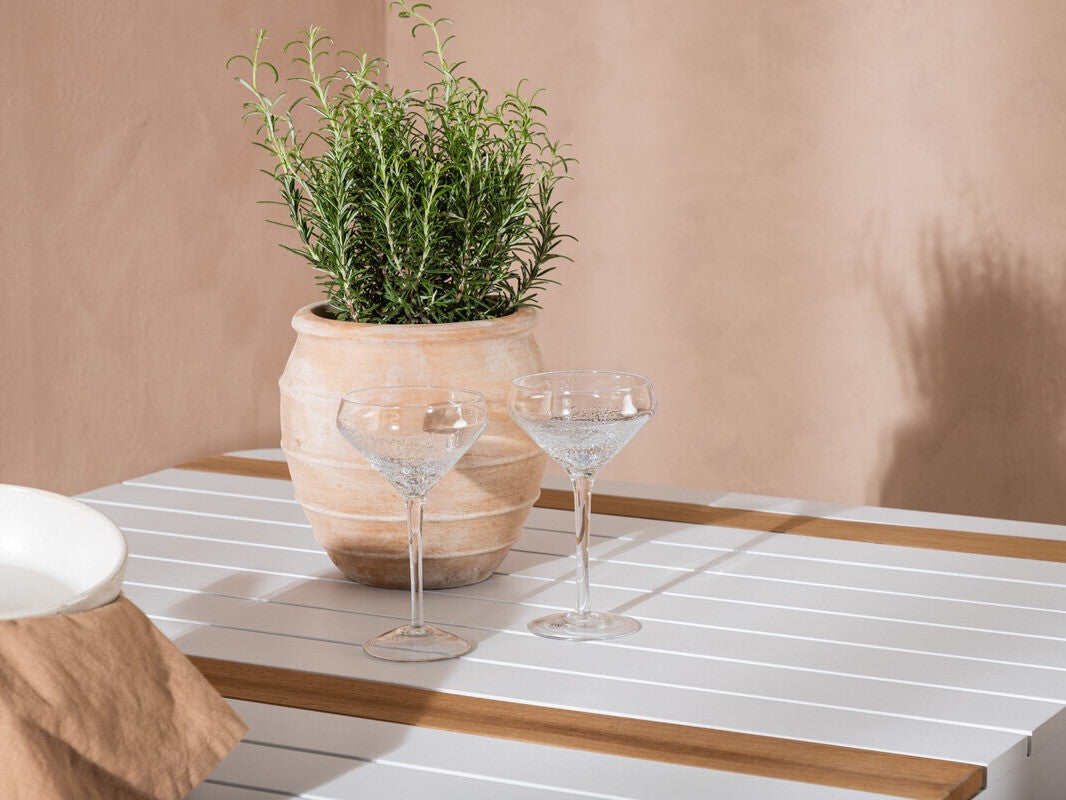 Conjunto de mesa y sillas 577047