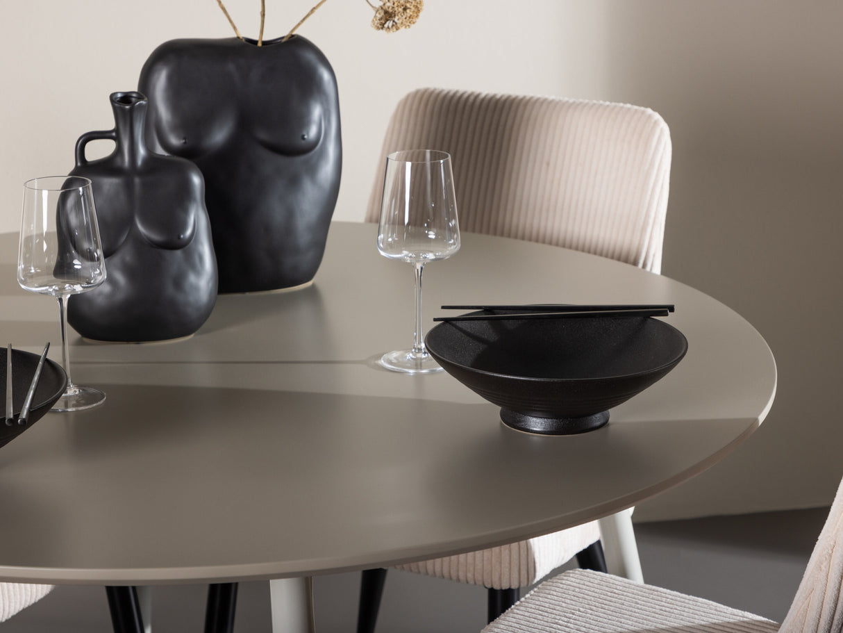 Conjunto de mesas y sillas para comedor 623767