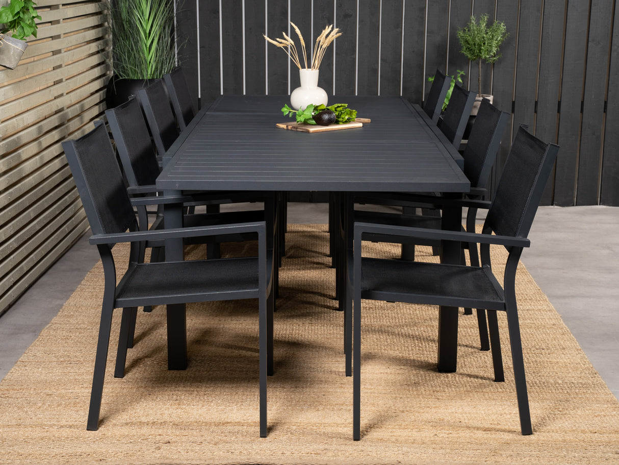 Conjunto de mesa y sillas 640172