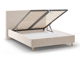 Cama 640736