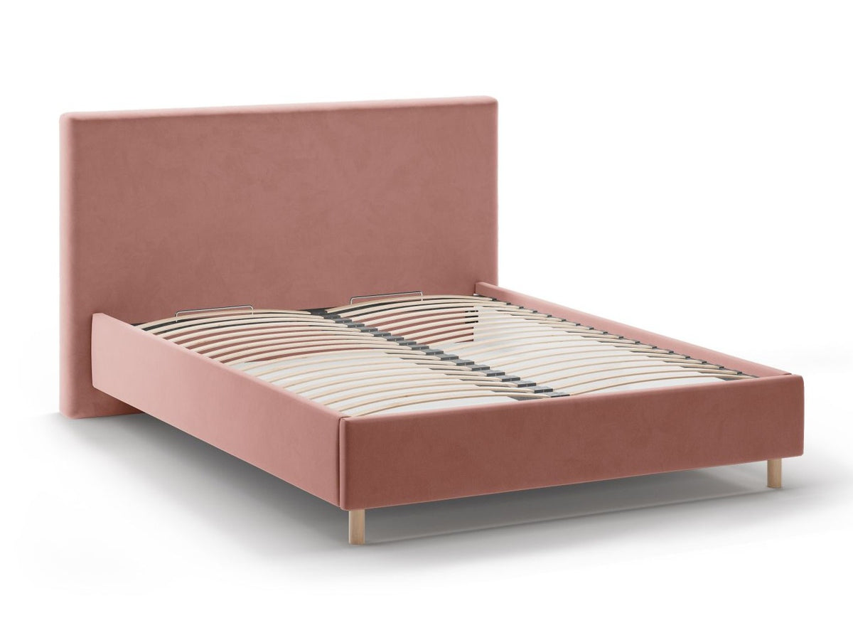 Cama 640736
