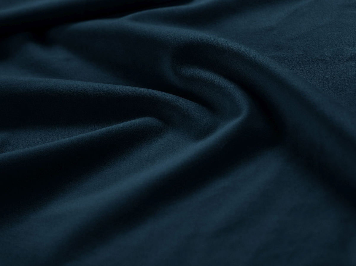 Cama 640736