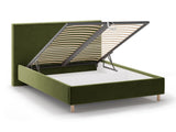 Cama 640736