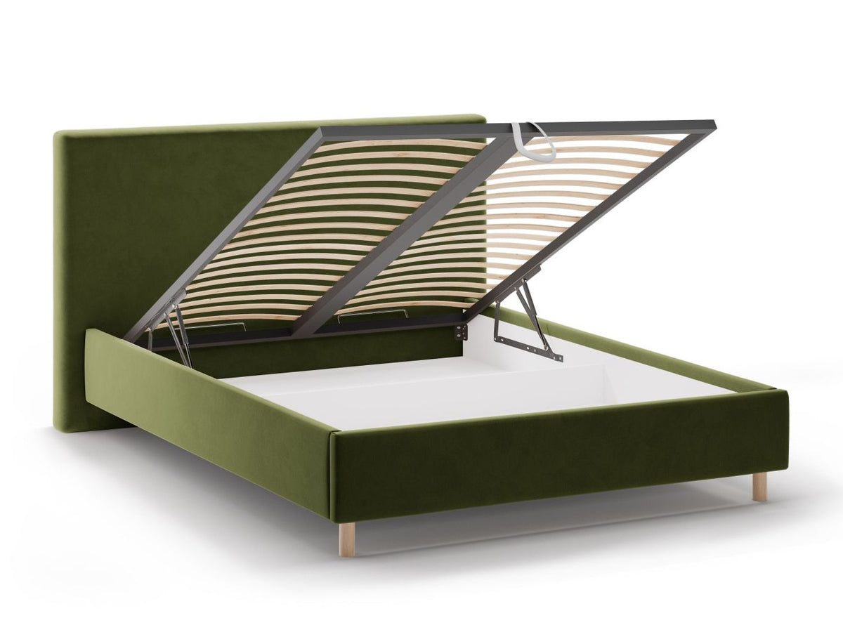Cama 640736