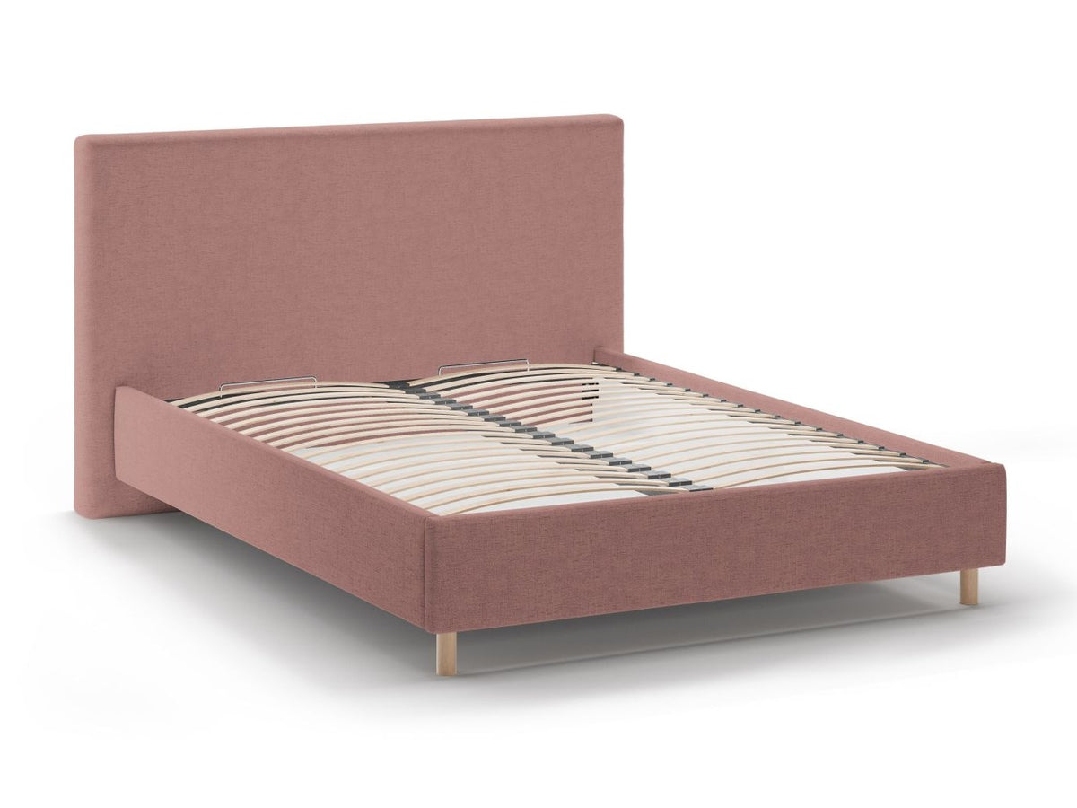Cama 640736
