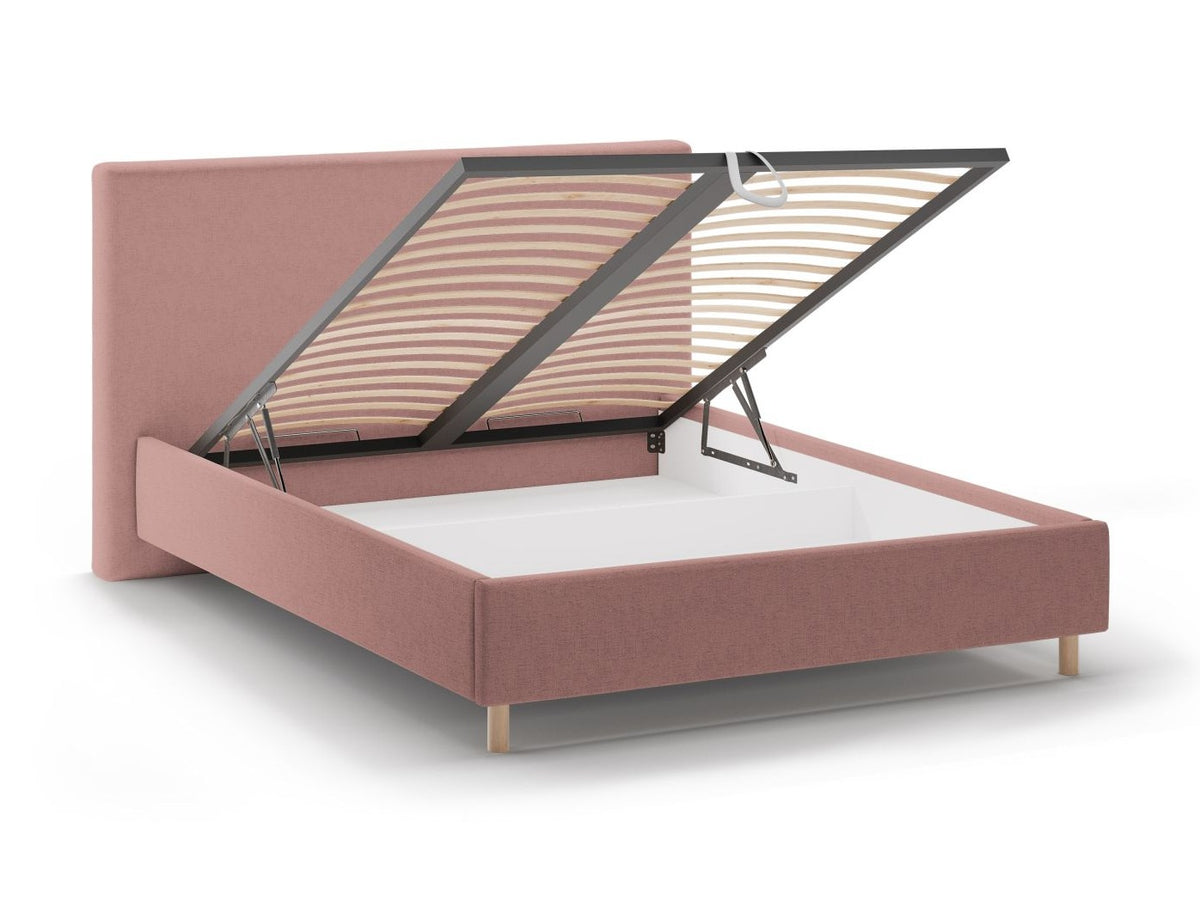 Cama 640736