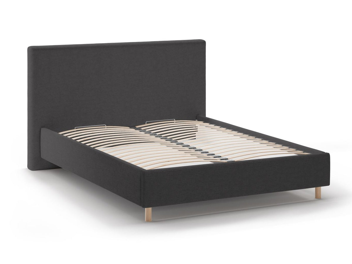 Cama 640736