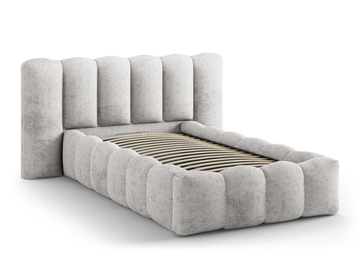 Cama 640508