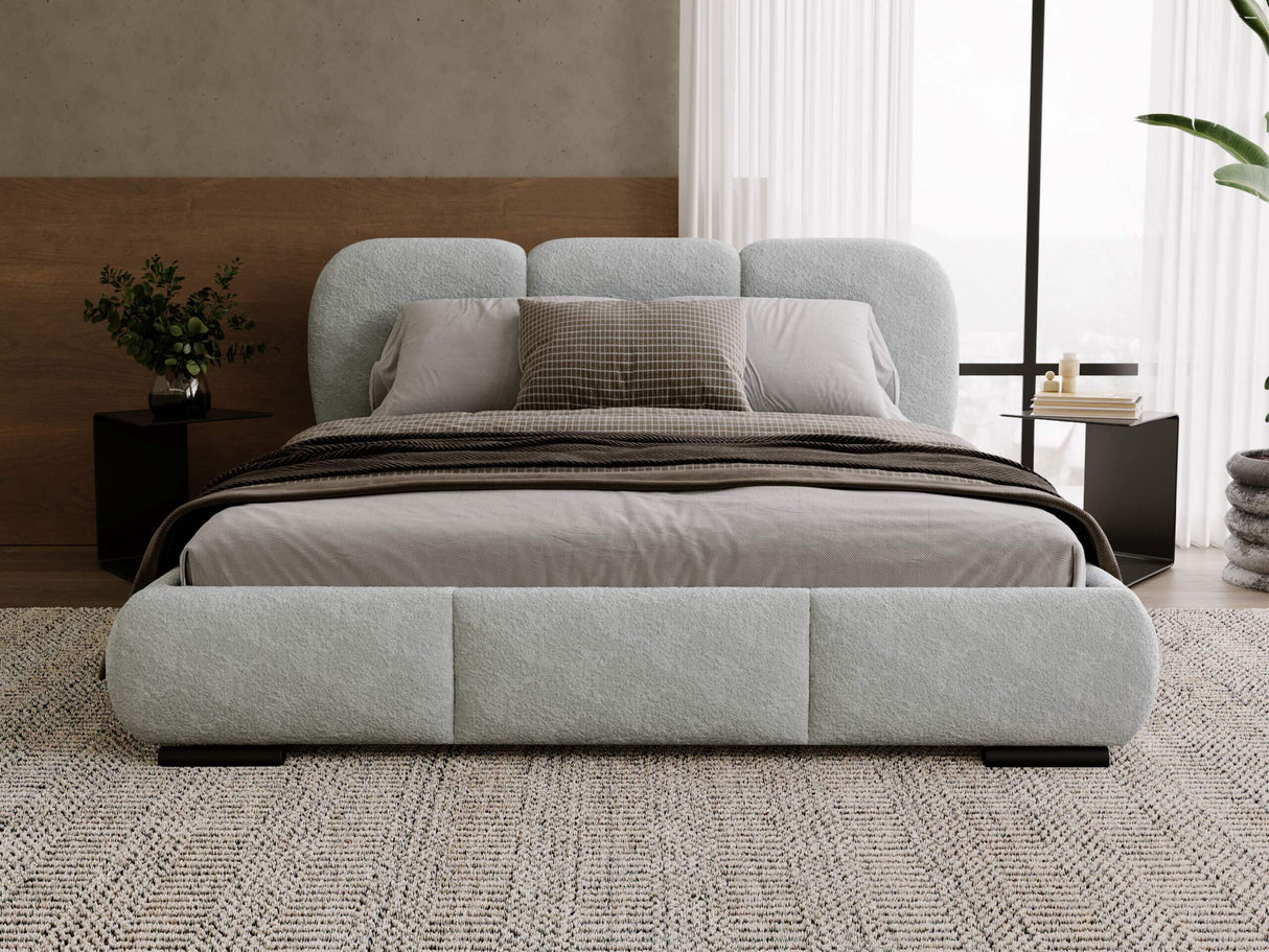 Cama 637854 4772471