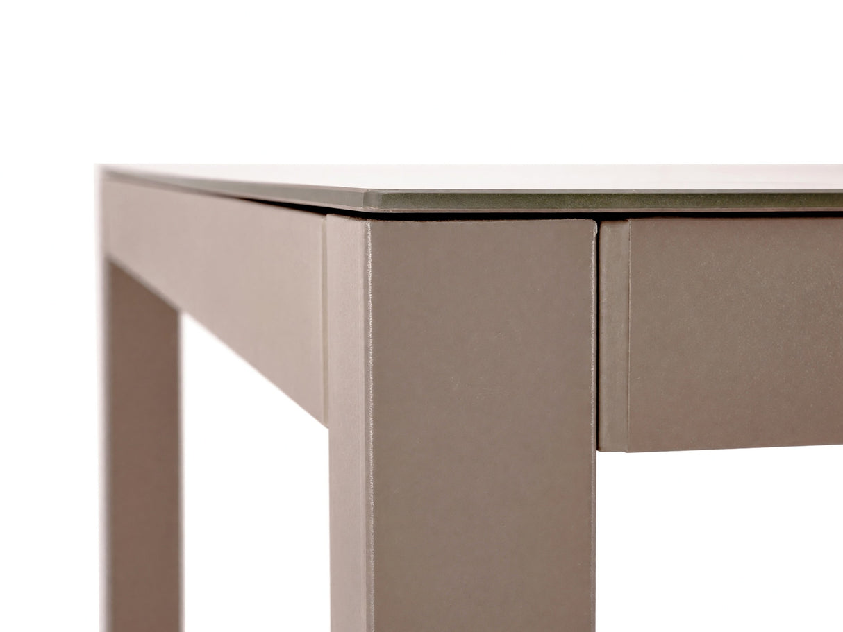 Mesa para exterior 662084
