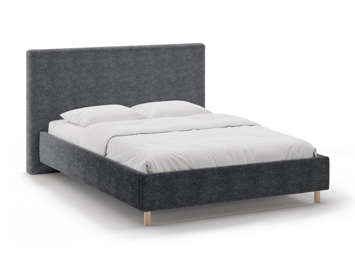 Cama 640736