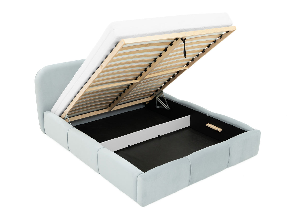 Cama 682796